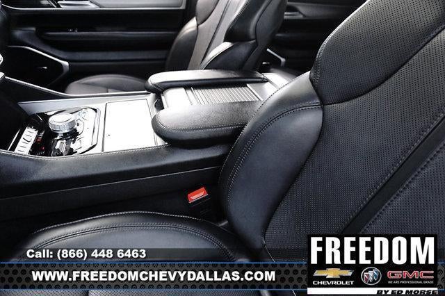 2023 Jeep Wagoneer Series II Carbide 4x4