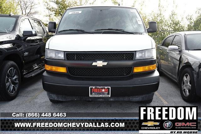 2023 Chevrolet Express Passenger 3500 1LS