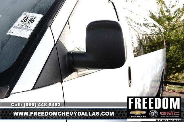 2023 Chevrolet Express Passenger 3500 1LS