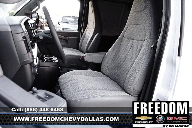 2025 Chevrolet Express Cargo 2500 Base