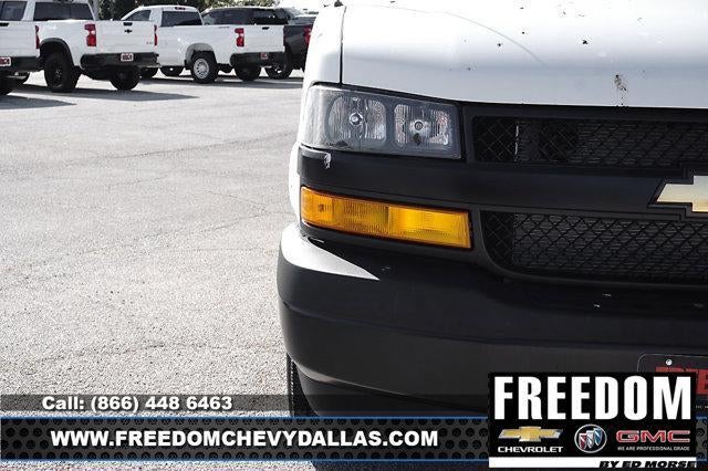 2025 Chevrolet Express Cargo 2500 Base