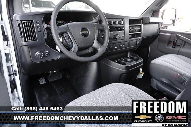 2025 Chevrolet Express Cargo 2500 Base