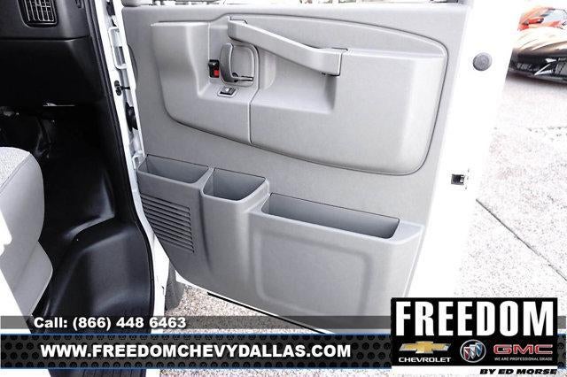 2025 Chevrolet Express Cargo 2500 Base