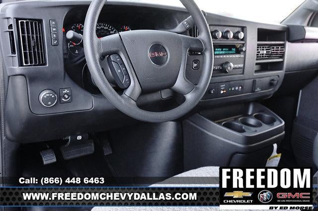 2025 GMC Savana Cargo 2500 Base