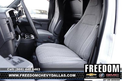 2025 GMC Savana Cargo 2500 Base