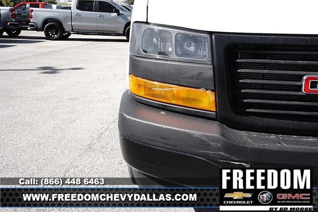 2025 GMC Savana Cargo 2500 Base