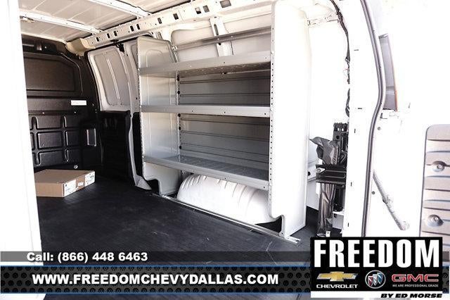 2025 GMC Savana Cargo 2500 Base