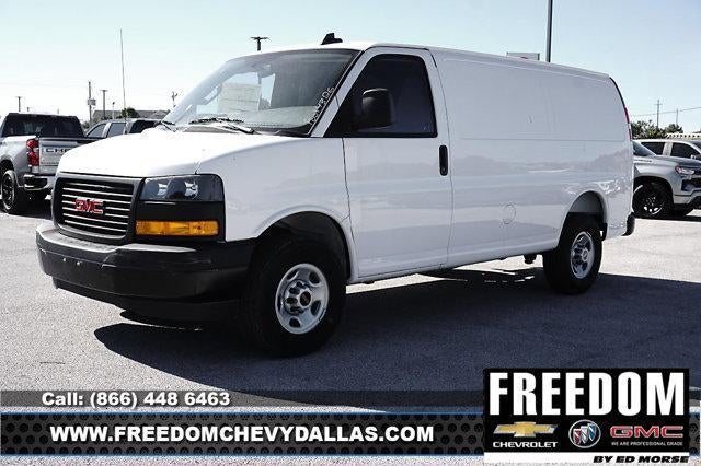 2025 GMC Savana Cargo 2500 Base