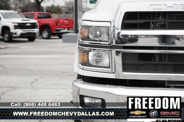 2023 Chevrolet Silverado 5500 HD LT