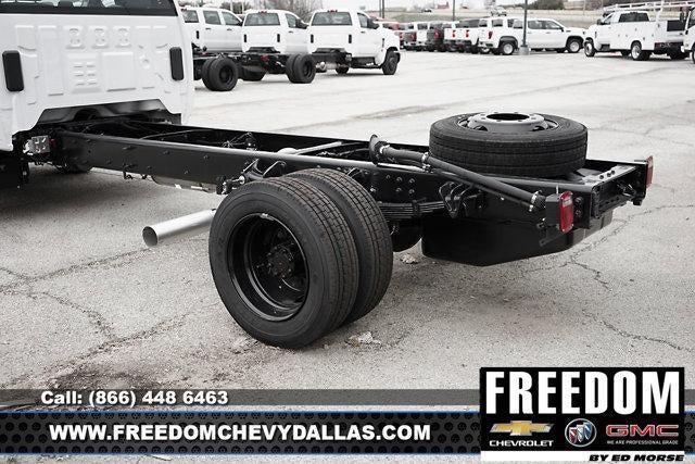 2023 Chevrolet Silverado 5500 HD LT