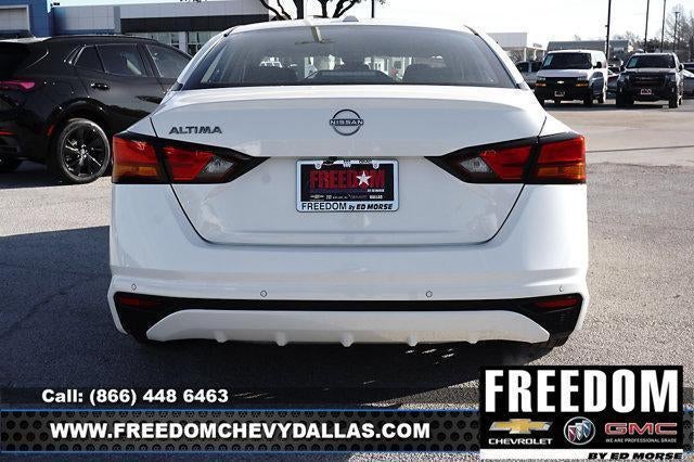 2025 Nissan Altima SV FWD