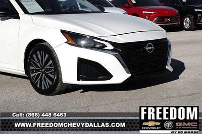 2025 Nissan Altima SV FWD