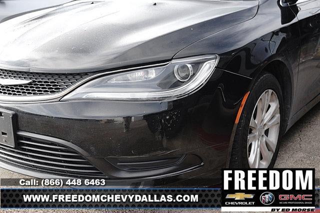 2016 Chrysler 200 Touring