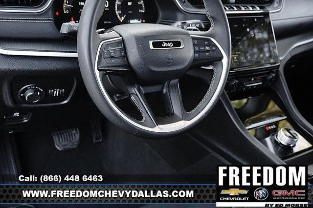 2024 Jeep Grand Cherokee Laredo