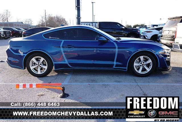 2022 Ford Mustang EcoBoost Fastback