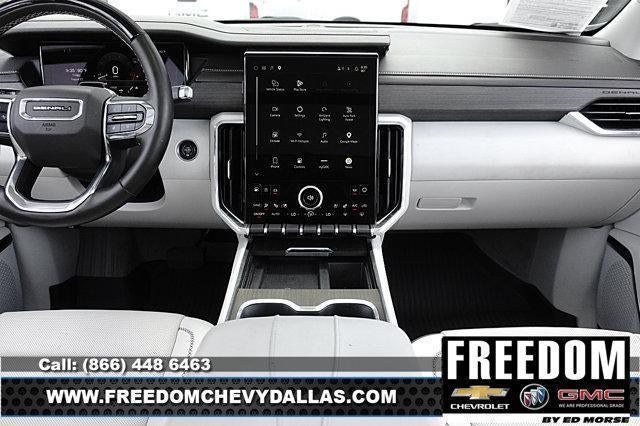 2024 GMC Acadia Denali - Photo 16