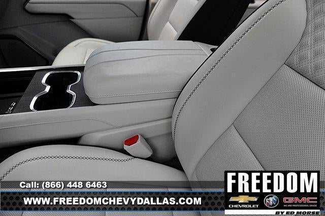 2024 GMC Acadia Denali - Photo 30