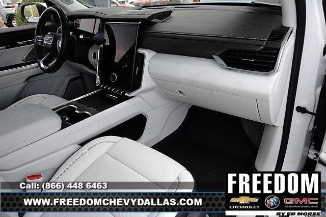 2024 GMC Acadia Denali - Photo 8