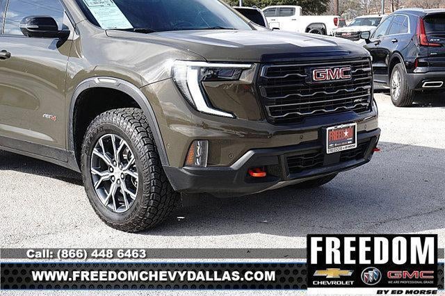 2024 GMC Acadia AT4
