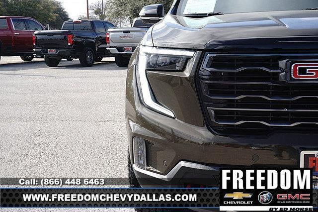 2024 GMC Acadia AT4