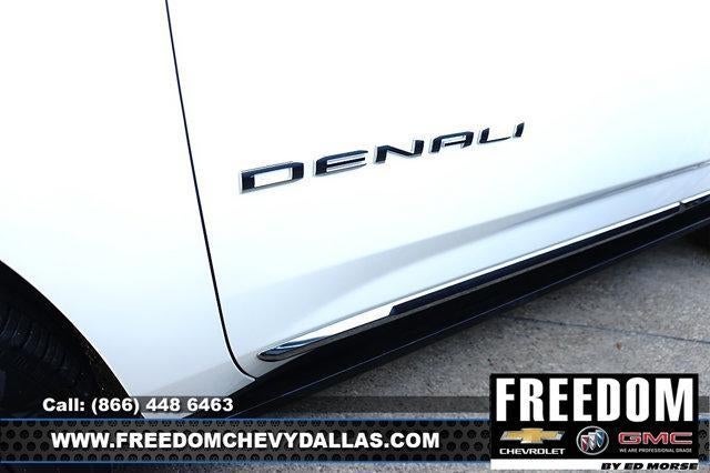 2023 GMC Yukon Denali Ultimate