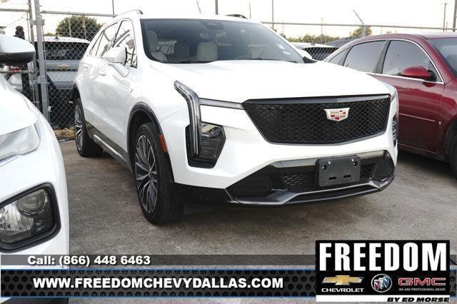 2025 Cadillac XT4 Sport