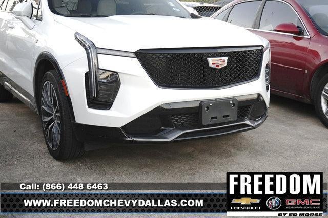 2025 Cadillac XT4 Sport
