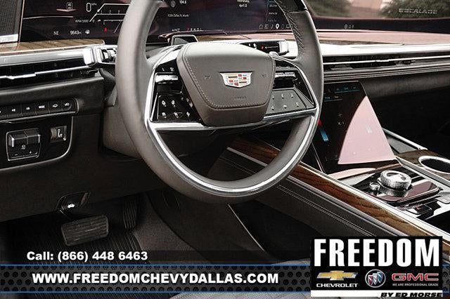 2025 Cadillac Escalade Sport Platinum