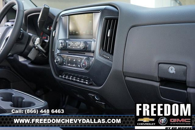 2024 Chevrolet Silverado 5500 HD Work Truck