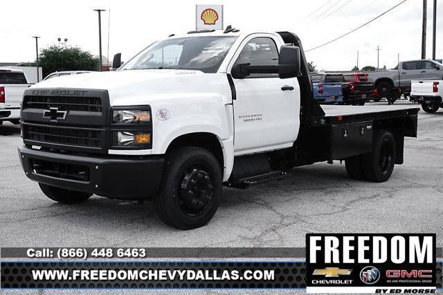 2024 Chevrolet Silverado 5500 HD Work Truck