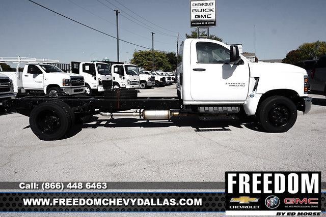 2023 Chevrolet Silverado 5500 HD LT