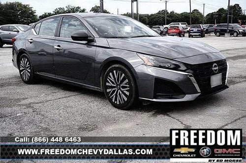 2025 Nissan Altima SV FWD