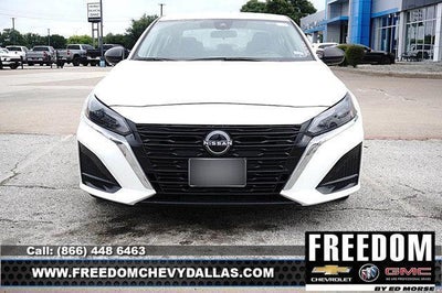2025 Nissan Altima SV FWD
