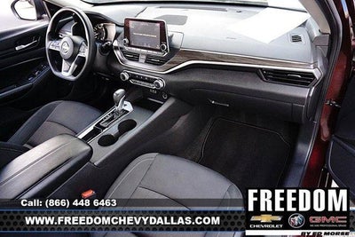 2025 Nissan Altima SV