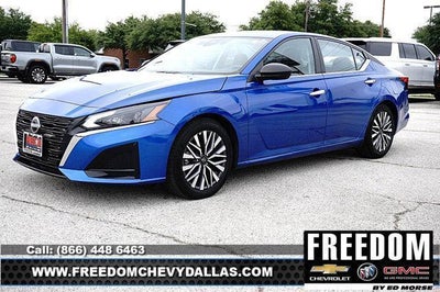 2025 Nissan Altima SV FWD
