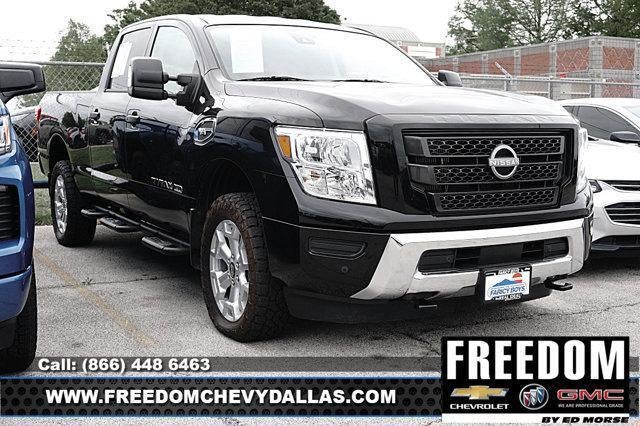 2024 Nissan TITAN XD Crew Cab SV 4x4