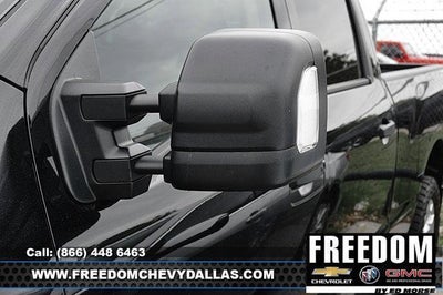 2024 Nissan TITAN XD Crew Cab SV 4x4