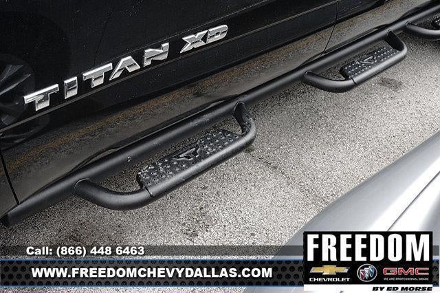 2024 Nissan TITAN XD Crew Cab SV 4x4