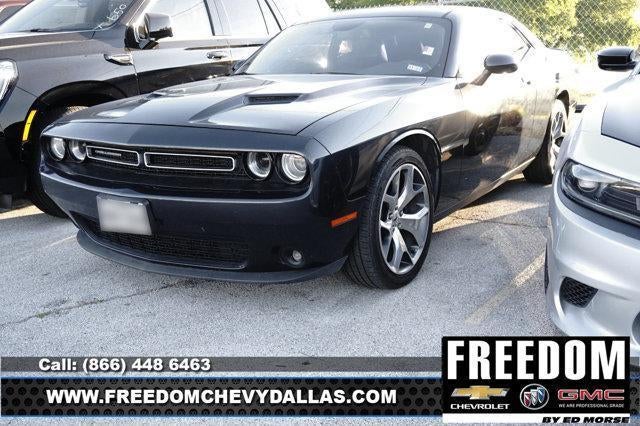 2016 Dodge Challenger SXT Plus