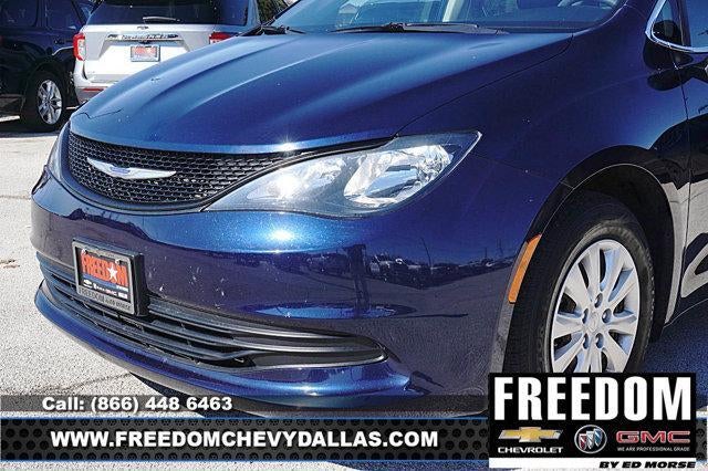 2020 Chrysler Voyager L