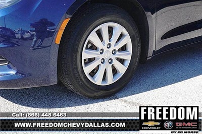 2020 Chrysler Voyager L