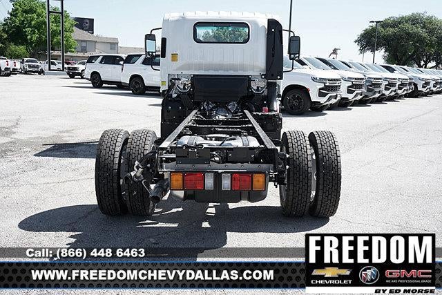 2024 Chevrolet Low Cab Forward 4500 NA