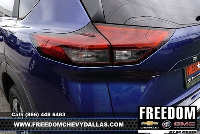 2023 Nissan Rogue SV FWD