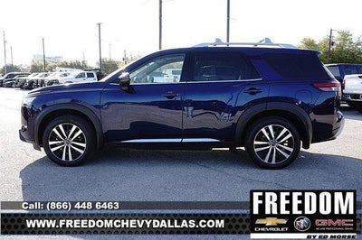 2024 Nissan Pathfinder Platinum FWD