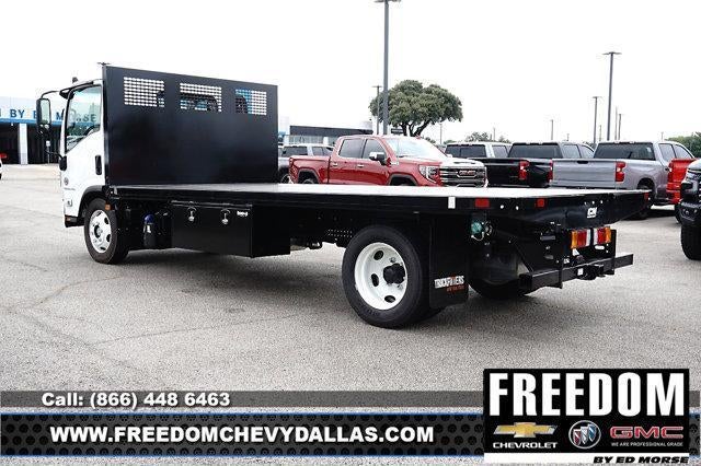 2025 Chevrolet Low Cab Forward 5500 XD 1WT