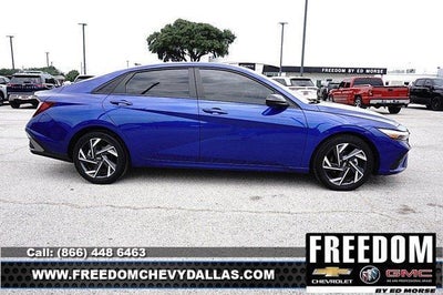 2025 Hyundai Elantra SEL Sport